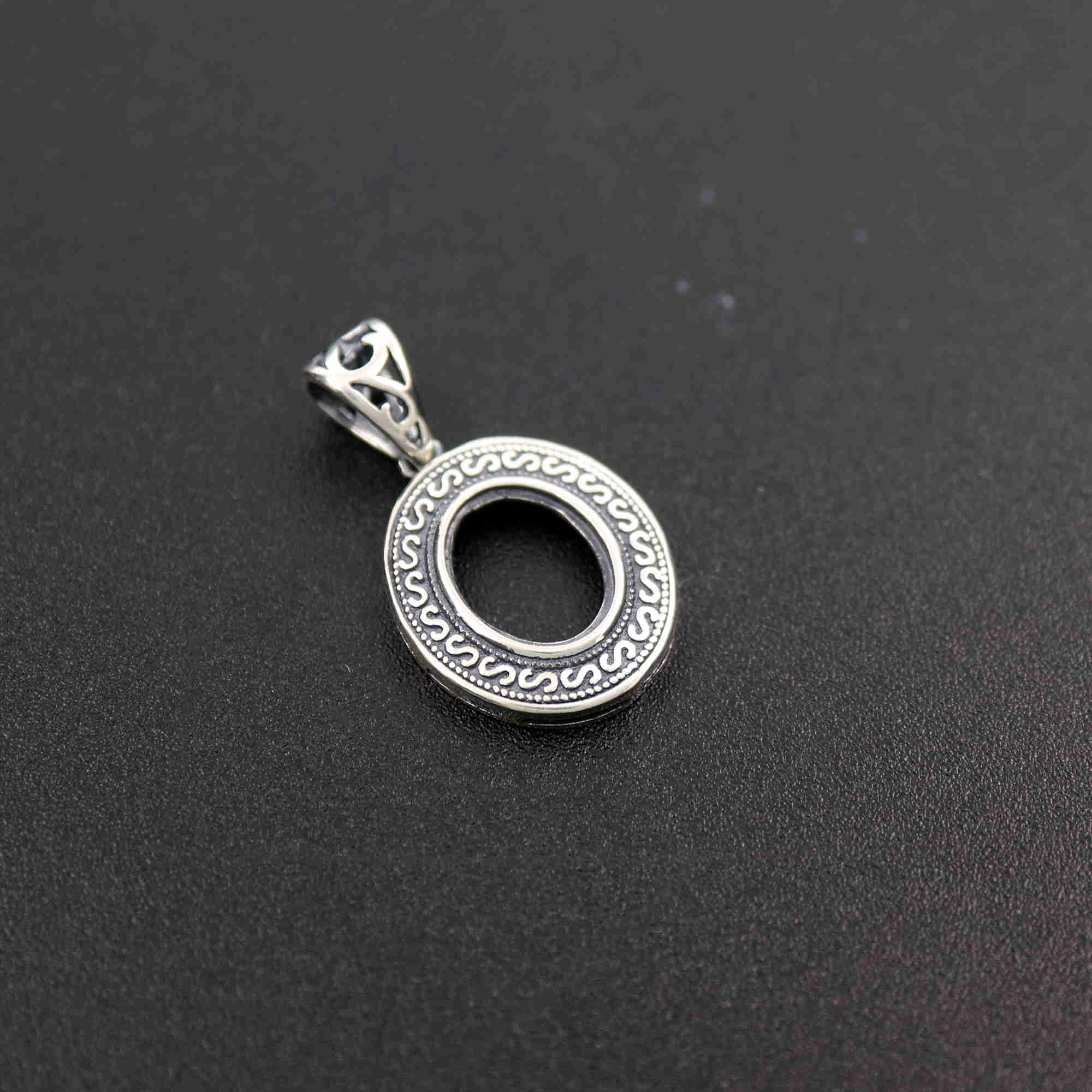 1Pcs 8X10MM Oval Antiqued Style Solid 925 Sterling Silver Cabochon Bezel DIY Pendant Charm Settings 1421109 - Click Image to Close